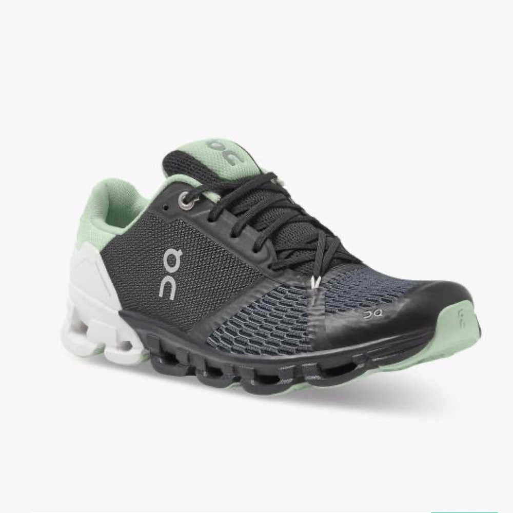 ⚡️CLOUDFLYER ON RUNNING SHOES⚡️